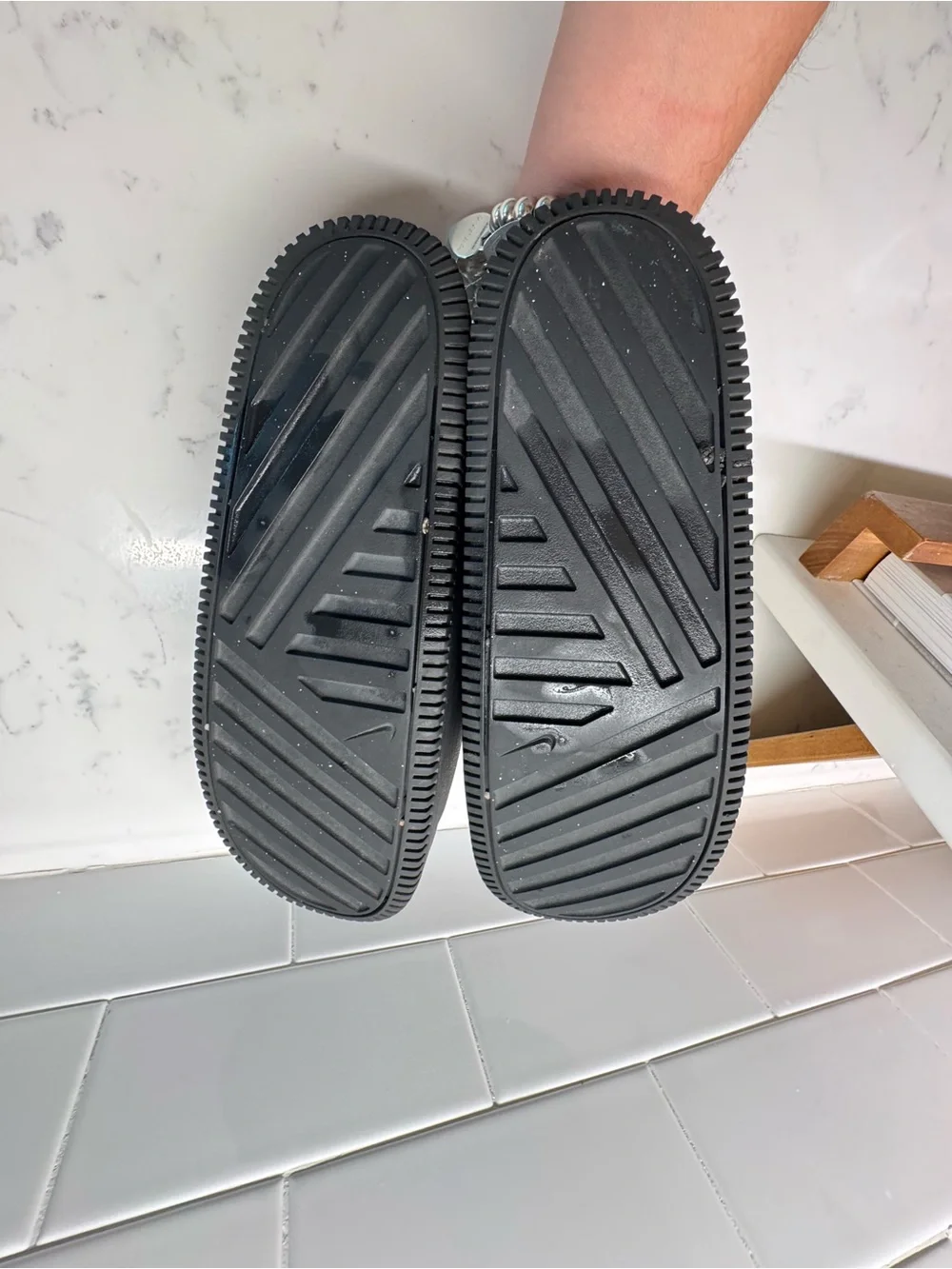 Nike Black Men’s Slide Sandals with Contoured Footbed